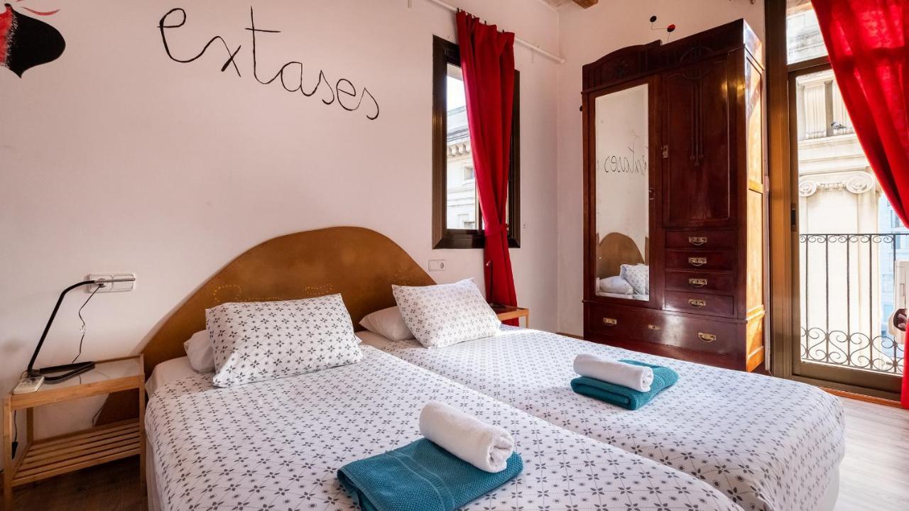 Apartamentos El Pintor Barcelona Exterior foto