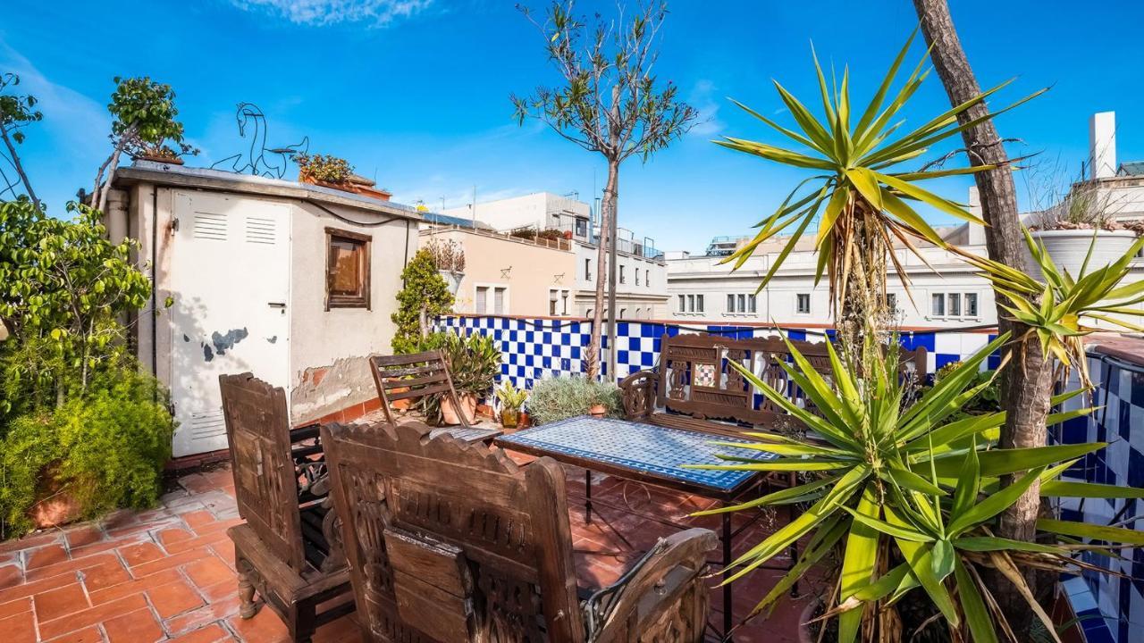 Apartamentos El Pintor Barcelona Exterior foto
