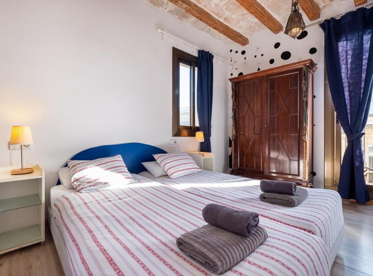 Apartamentos El Pintor Barcelona Exterior foto